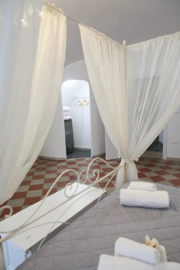 La Maison Piazza Del Popolo Манфредония Экстерьер фото